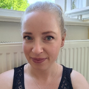 Lena, Babysitter in Berlin