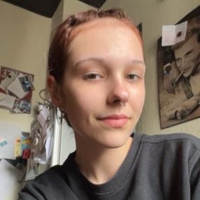 Svea, Babysitter in Neumünster