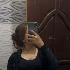 Faiza, Babysitter in Nauheim