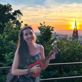 Sarah, Babysitter in Freiburg im Breisgau