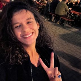 Rania, Babysitter in Crailsheim