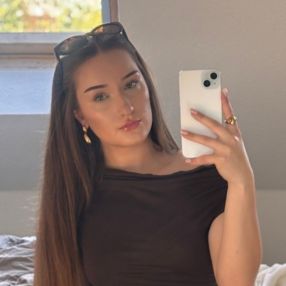 Lina, Babysitter in Hamburg
