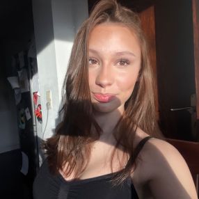 Ana, Babysitter in Meinerzhagen