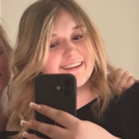 Alina, Babysitter in Erbach