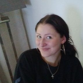 Fabienne, Babysitter in Hilden
