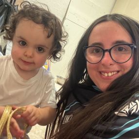 Mireia, Familie in Solingen