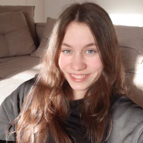 Charlotte, Babysitter in Frankfurt am Main