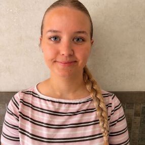 Lena, Babysitter in Mittelangeln