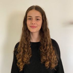 Clea, Babysitter in Ahrensburg