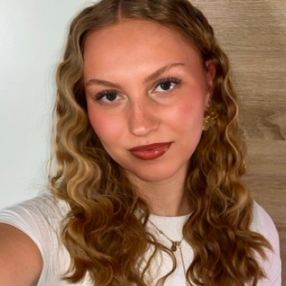 Felicitas, Babysitter in Naumburg (Saale)