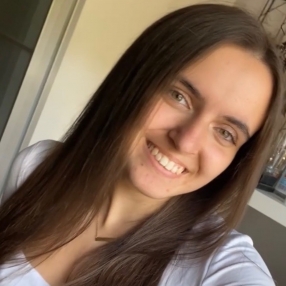 Lara, Babysitter in Idar-Oberstein