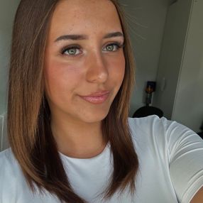 Josefine, Babysitter in Bottrop