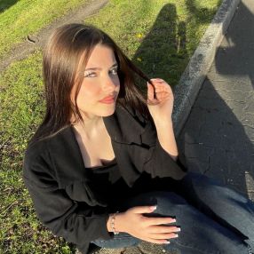 Sabria, Babysitter in Hückeswagen