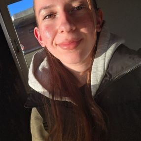 Anna, Babysitter in Helmstedt