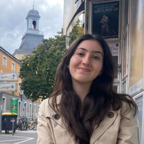 Jasmin, Babysitter in Königswinter