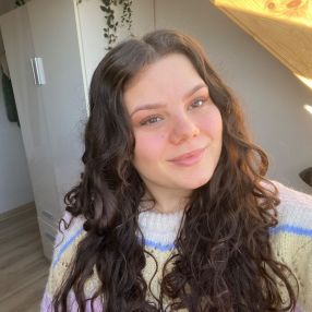 Anna, Babysitter in Dettingen an der Erms