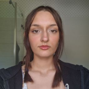 Lea, Babysitter in Werder (Havel)