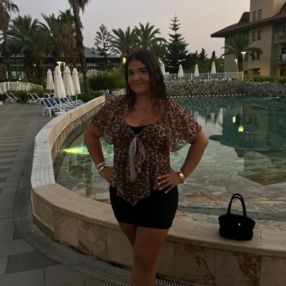 Asya, Babysitter in Niederkassel