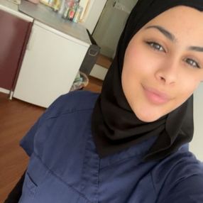 Zainab, Babysitter in Paderborn