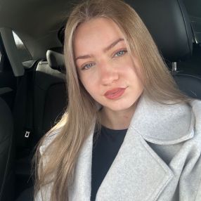 Laura, Babysitter in Pforzheim