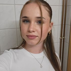Jenna-Pauline, Babysitter in Sundern (Sauerland)