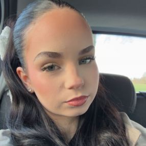 Alisha, Babysitter in Willich