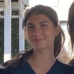 Athina, Babysitter in Lohmar