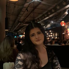 Maryam, Babysitter in Stuttgart