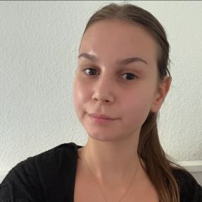 Mia, Babysitter in Mosbach