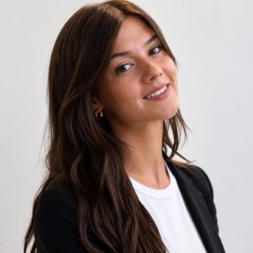 Isabella, Babysitter in Wiesbaden