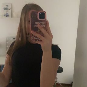 Emily, Babysitter in Ingelheim am Rhein