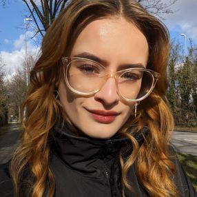 Maria, Babysitter in München