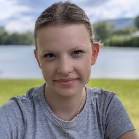 Elina, Babysitter in Minden