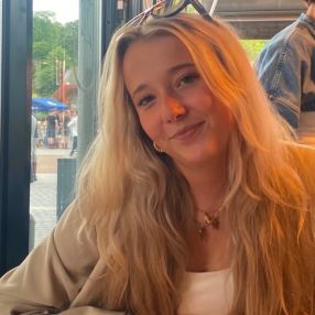 Anna Maria Rosa, Babysitter in Kleve