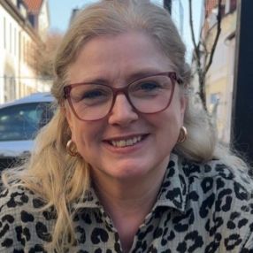 Kirsten, Babysitter in Detmold
