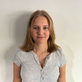 Tamina, Babysitter in Hilden