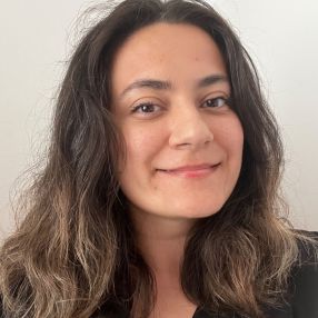 İrem, Babysitter in Leipzig