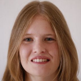 Jenny, Babysitter in Karlsruhe