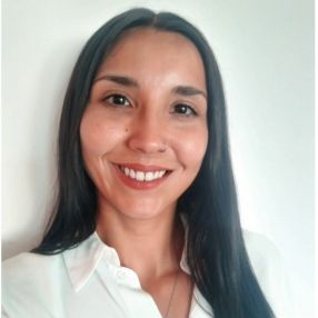 Delfina, Babysitter in Friedrichsdorf