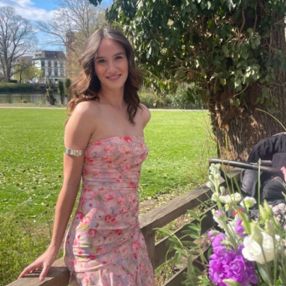 Joline, Babysitter in Glinde