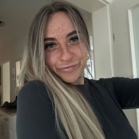 Lea, Babysitter in Augsburg