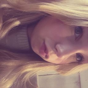 Tirza, Babysitter in Haren (Ems)