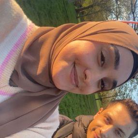 Duaa, Babysitter in Wuppertal