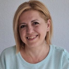 MARIA, Babysitter in Gummersbach
