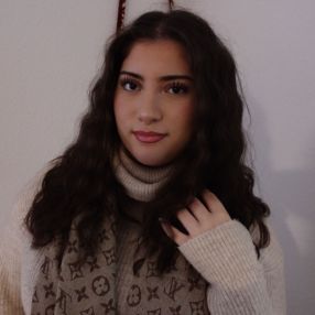 Lara, Babysitter in Siegen