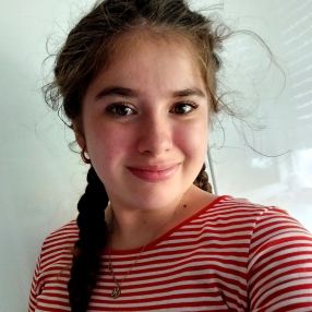 Anna, Babysitter in Pfinztal