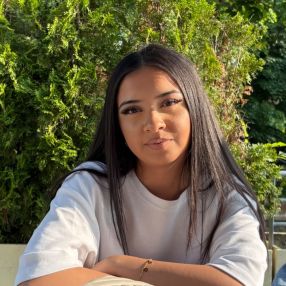 Ayriz, Babysitter in Asperg