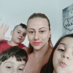 Esra, Familie in Remscheid