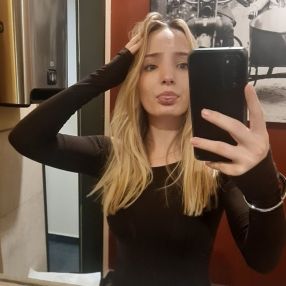 Jule, Babysitter in Bocholt