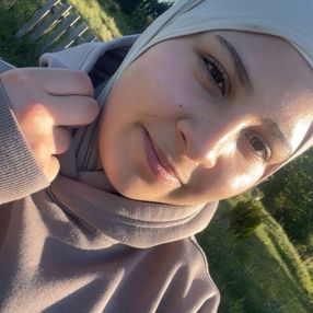 Amal, Babysitter in Wunstorf